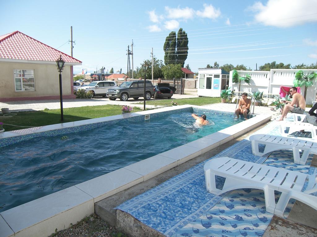 Aquamarine Inn Cholpon-Ata Exterior photo